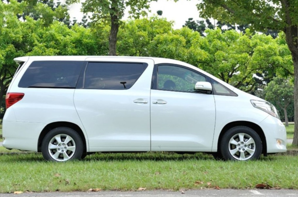 豐田阿爾法商務出租